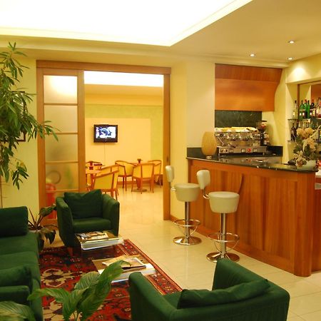 פסארו Hotel Gala מראה חיצוני תמונה